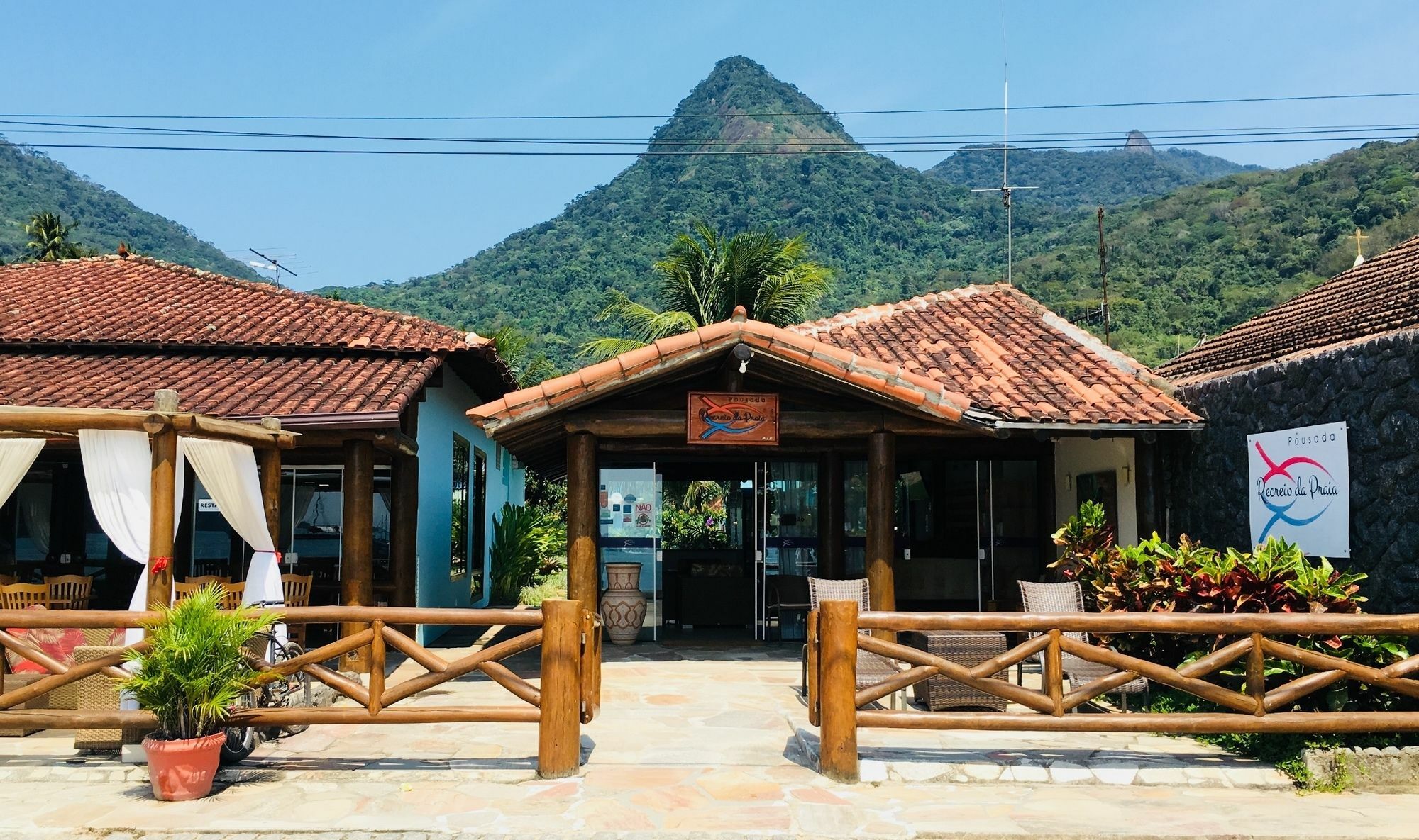 Pousada Recreio Da Praia Abraão Eksteriør billede